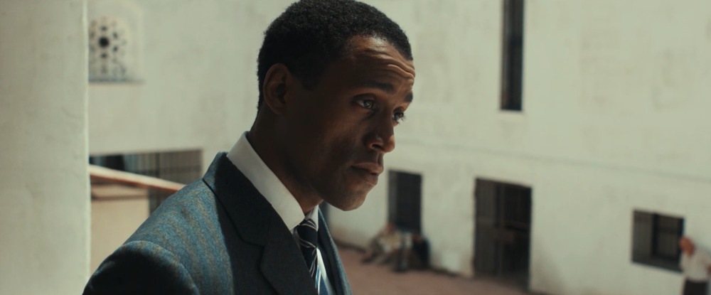 <span  class="uc_style_uc_tiles_grid_image_elementor_uc_items_attribute_title" style="color:#ffffff;">Fanon - Photo 10</span>