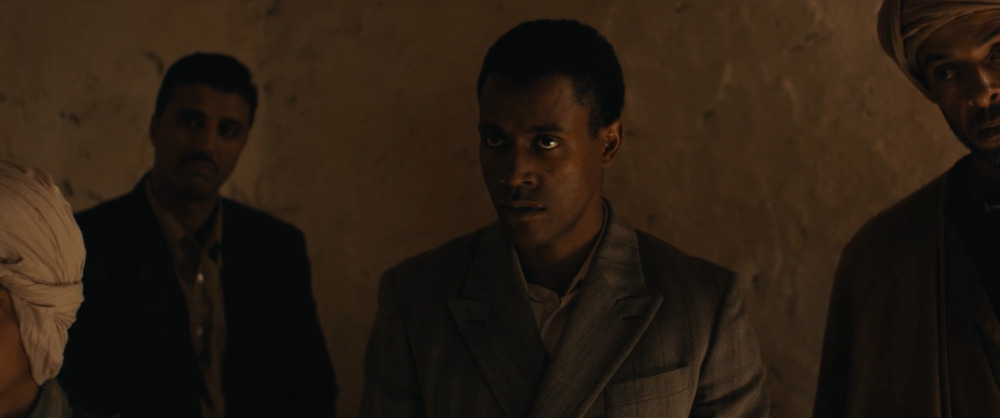 <span  class="uc_style_uc_tiles_grid_image_elementor_uc_items_attribute_title" style="color:#ffffff;">Fanon - Photo 6</span>