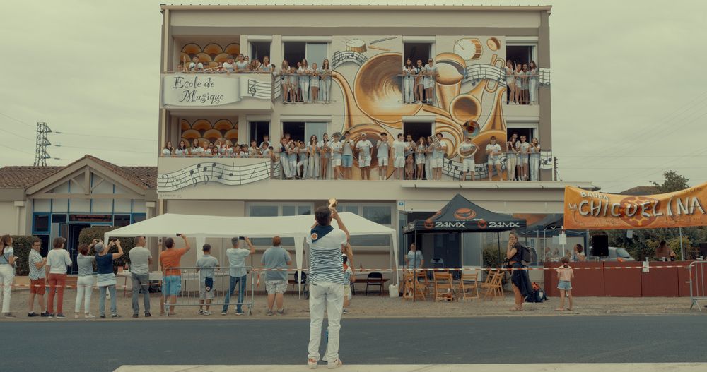 <span  class="uc_style_uc_tiles_grid_image_elementor_uc_items_attribute_title" style="color:#ffffff;">tournesols_photo3</span>