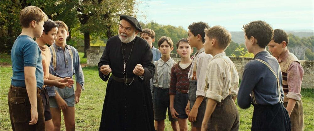 <span  class="uc_style_uc_tiles_grid_image_elementor_uc_items_attribute_title" style="color:#ffffff;">enfantsresistance1</span>