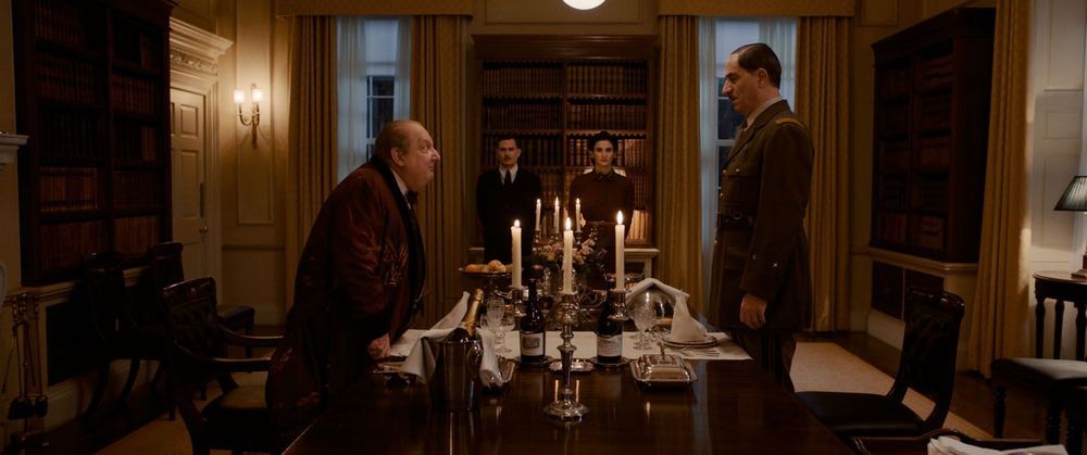 <span  class="uc_style_uc_tiles_grid_image_elementor_uc_items_attribute_title" style="color:#ffffff;">photo film la bataille de gaulle 7</span>
